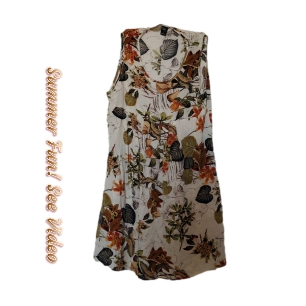 💛💙💜💚 Beautiful Sweet Fall Dress.  Leaves. Fall Colors.